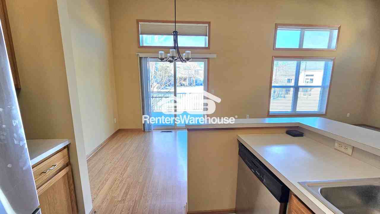 7648 Century Blvd - Photo 5 of 21