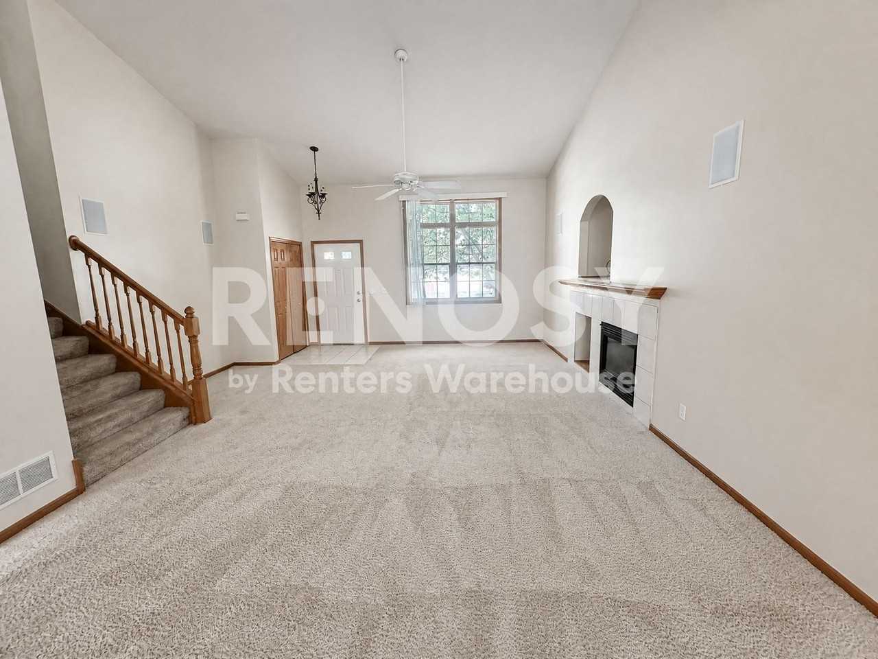 17505 48th Pl N - Photo 7 of 37