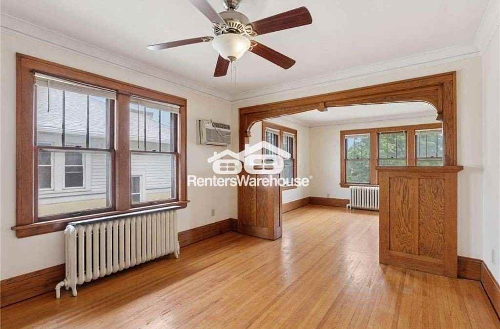1601 Charles Ave Uppr Unit #Unit - Photo 3 of 12