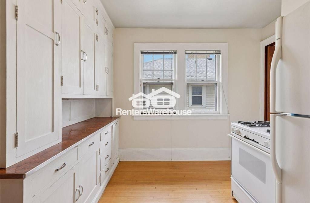 1601 Charles Ave Uppr Unit #Unit - Photo 4 of 12