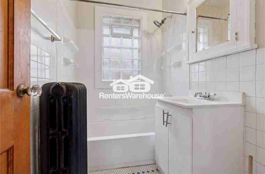 1601 Charles Ave Uppr Unit #Unit - Photo 5 of 12