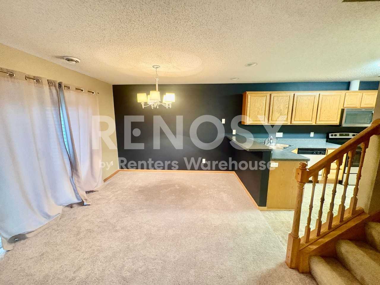 17119 Eastwood Ave - Photo 7 of 22