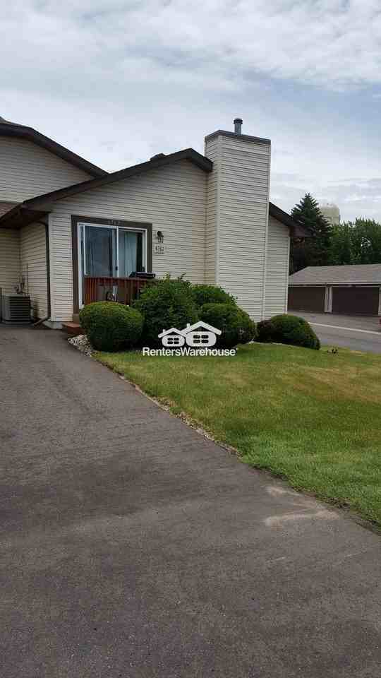 6762 Gretchen Ct N - Photo 2 of 22
