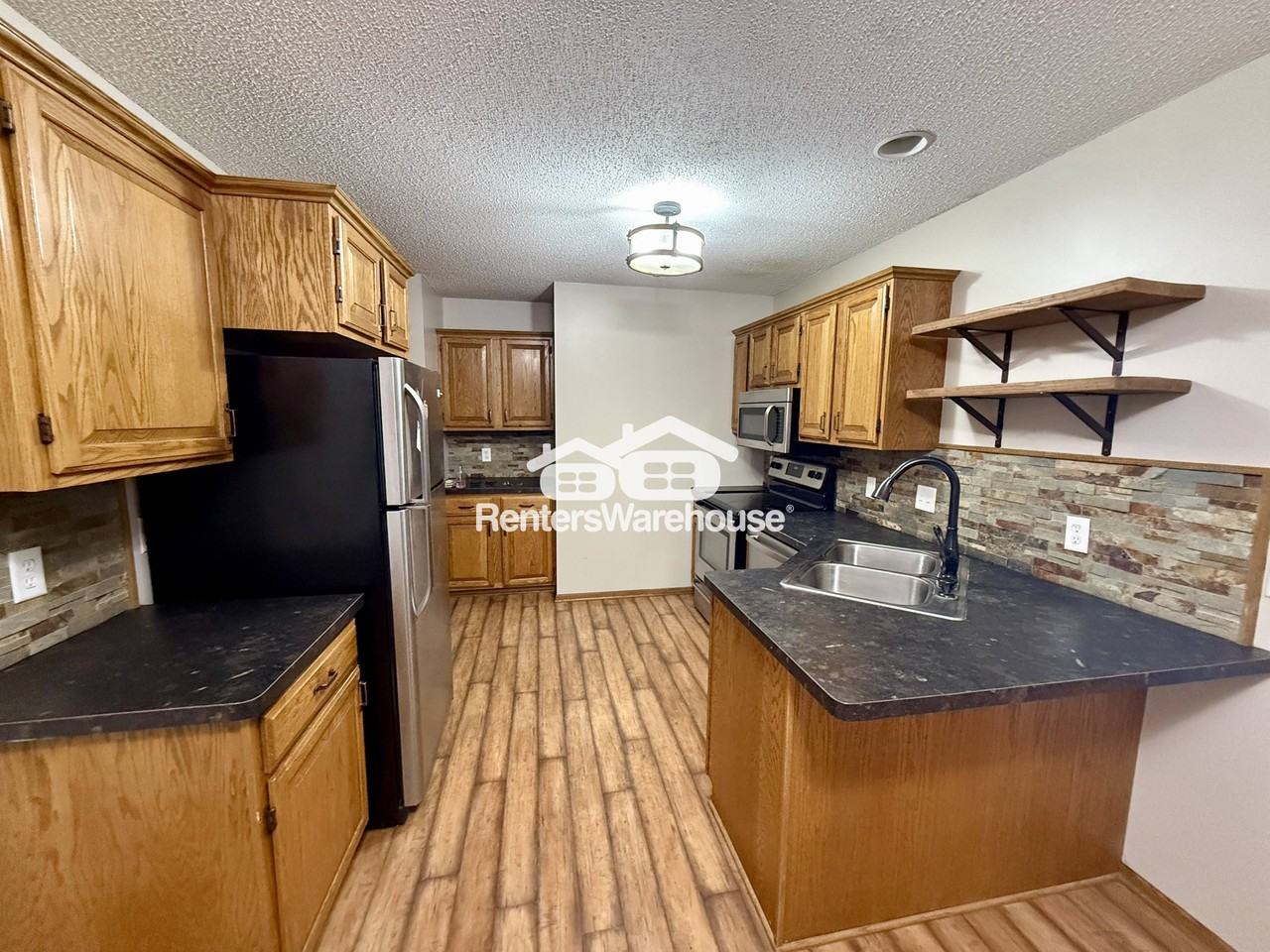 6762 Gretchen Ct N - Photo 4 of 22