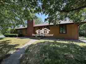 52 West Rd - Photo 1 of 1