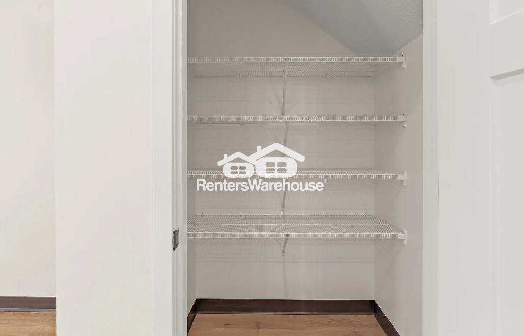 3690 9th St Nw #B - Photo 7 of 18