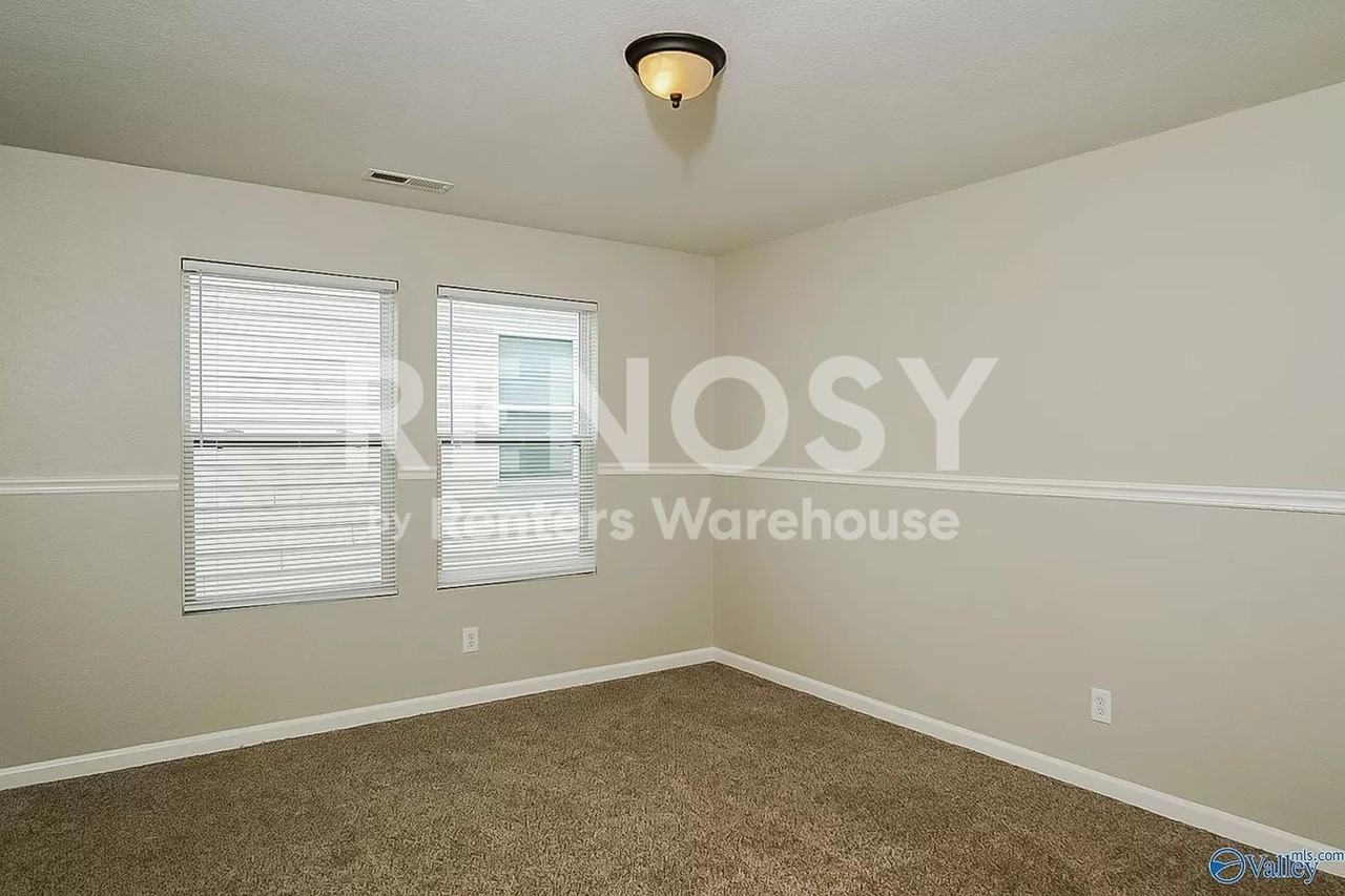 123 Forestbrook Dr - Photo 7 of 12