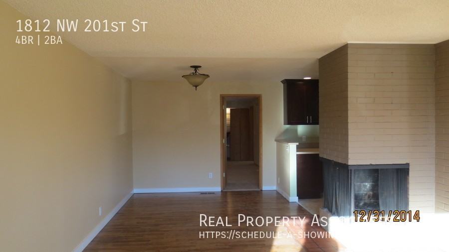 1812 Nw 201st St - Photo 5 of 24