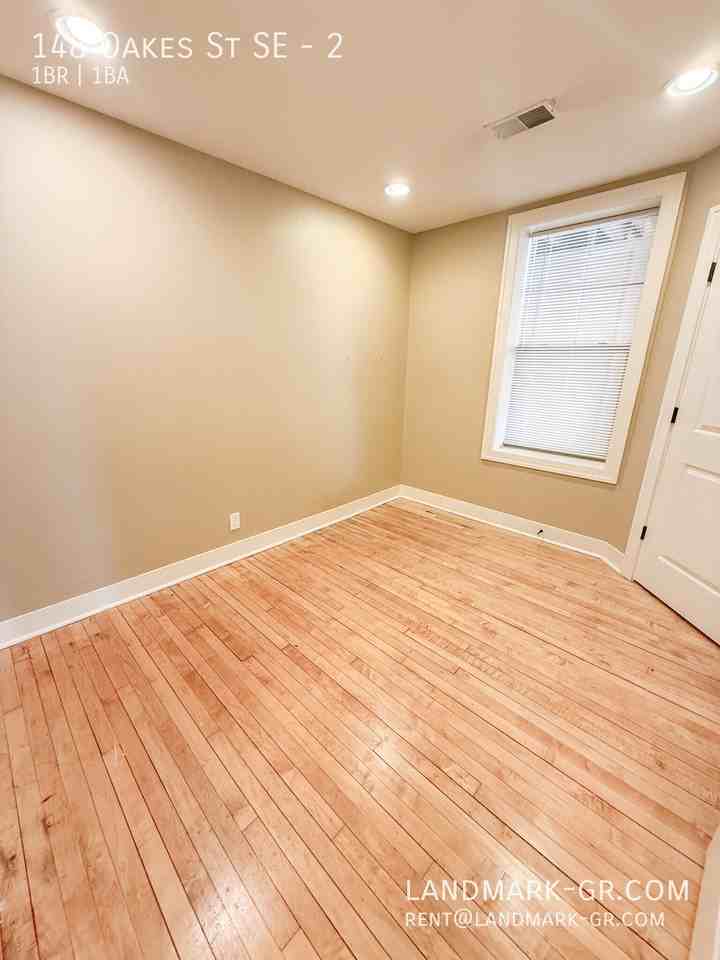 148 Oakes St Se #2 - Photo 6 of 22