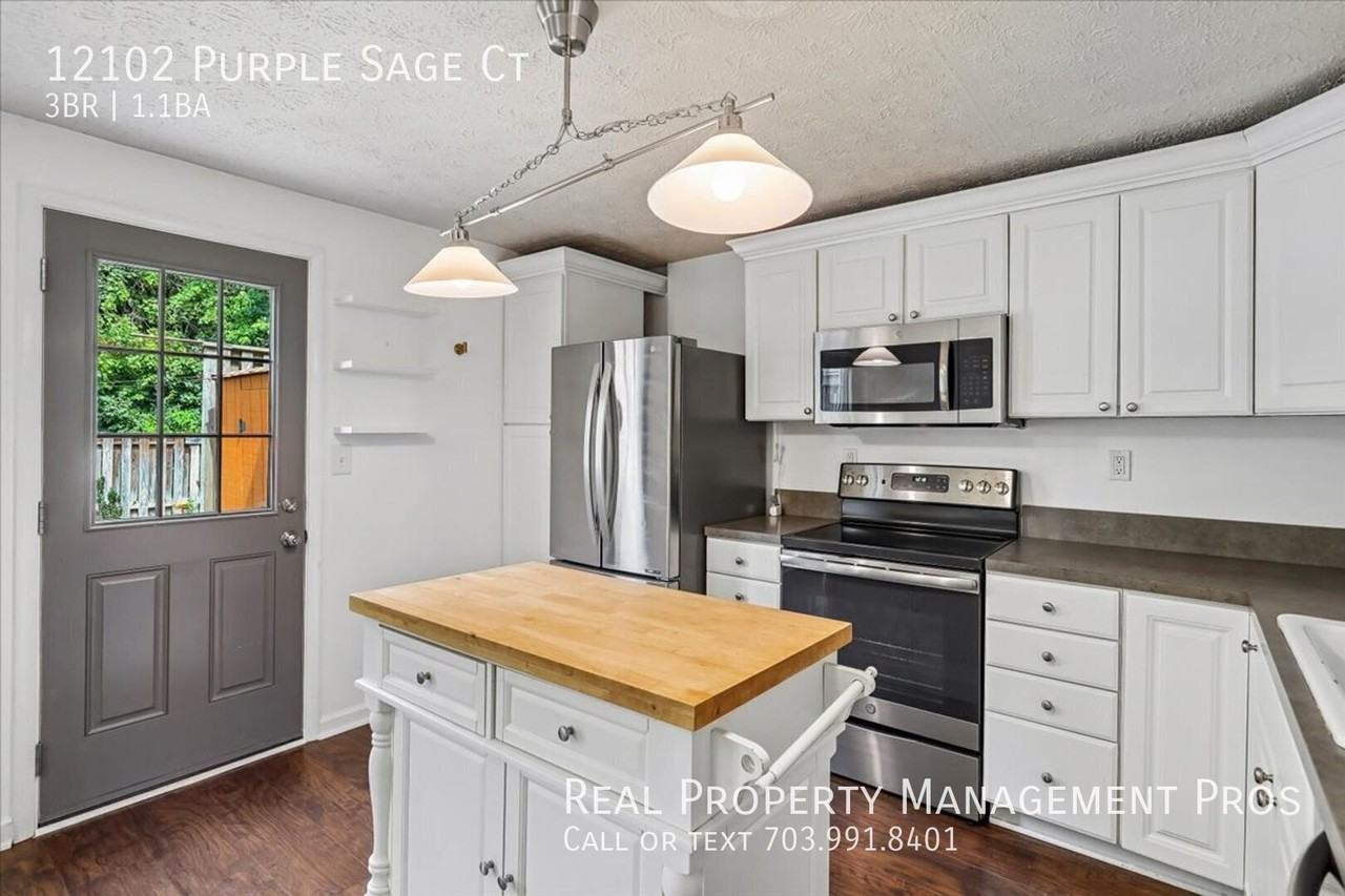 12102 Purple Sage Ct - Photo 5 of 50