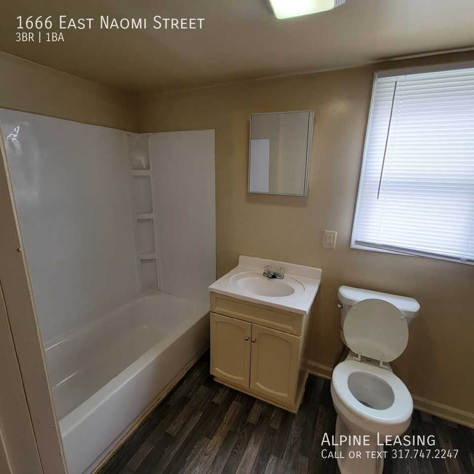 1666 E Naomi St - Photo 4 of 8