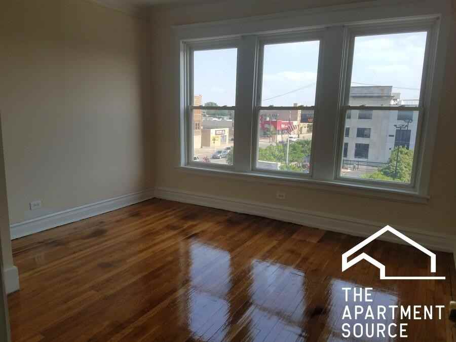 2404 W 63rd St #2C - Photo 2 of 7