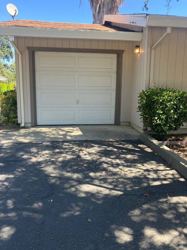 5251 Glide Drive - Photo 3 of 18