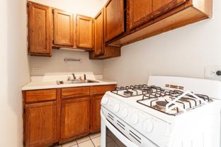 511 W Melrose St #314 - Photo 1 of 1