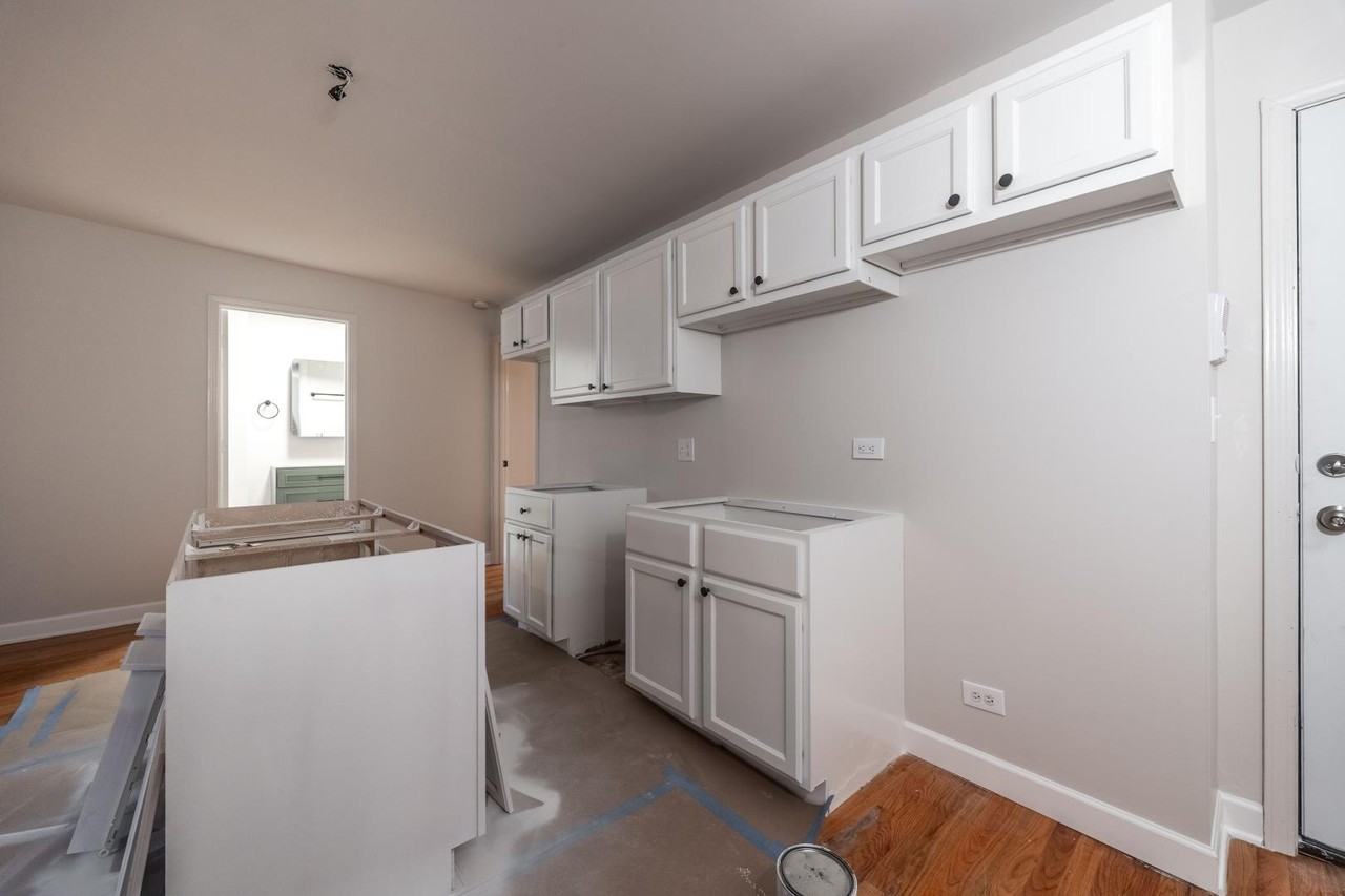 1538 N Milwaukee Ave #4F - Photo 5 of 12