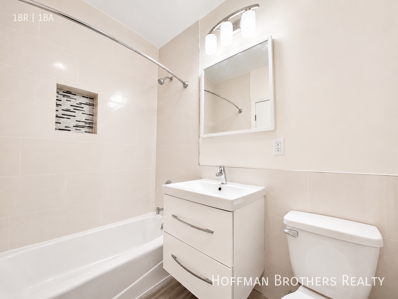3192 W 7th St #2 - Photo 6 of 7