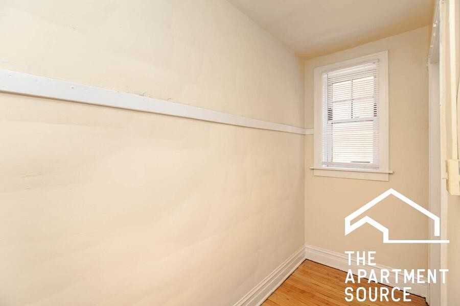 5011 W Cermak Rd #15 - Photo 7 of 7