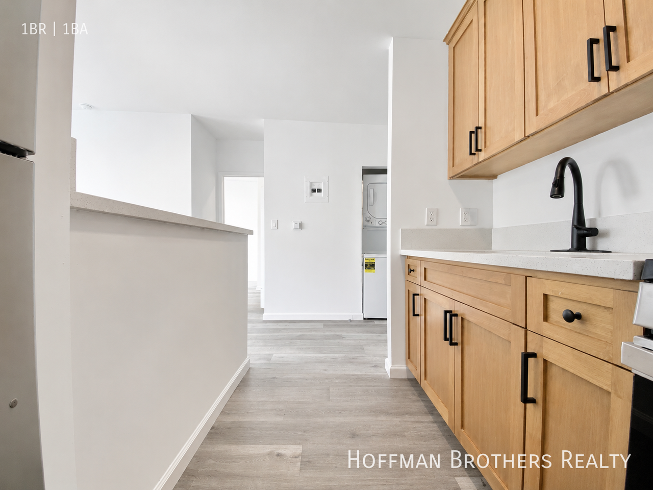 1240 S Bronson Ave #9 - Photo 4 of 12