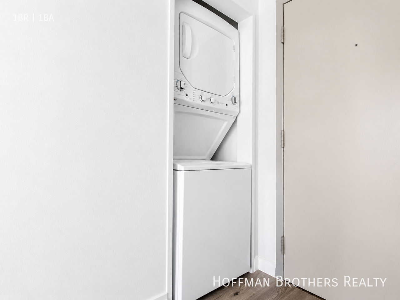 1240 S Bronson Ave #9 - Photo 5 of 12