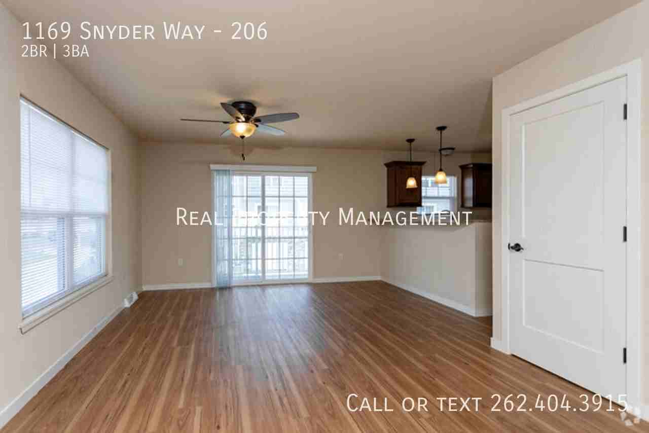 1169 Snyder Way #206 - Photo 3 of 13