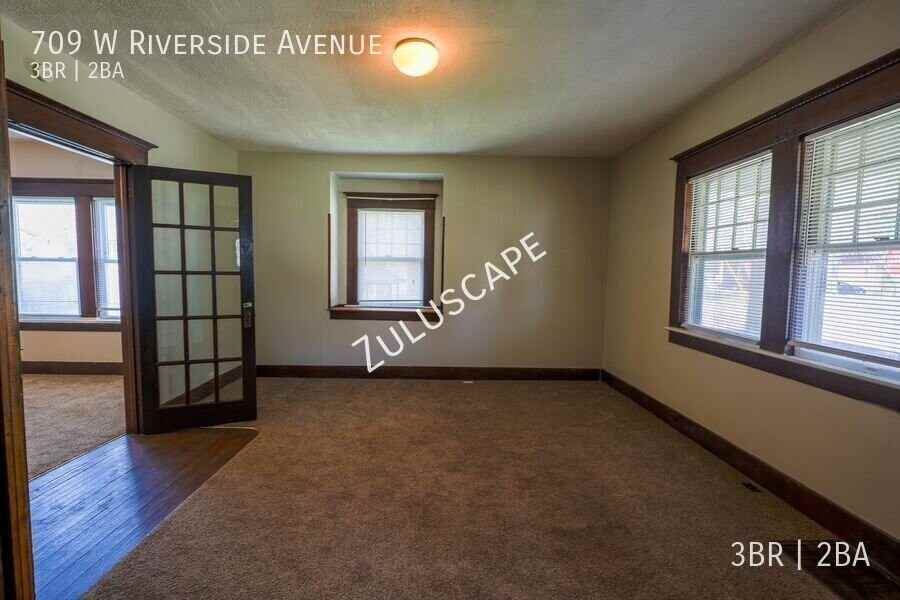 709 W Riverside Ave - Photo 3 of 31