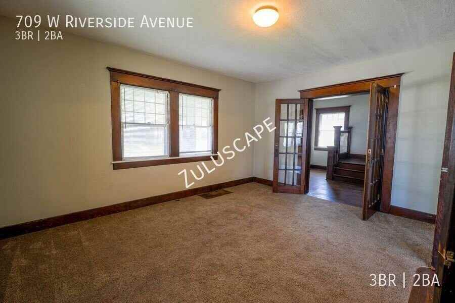 709 W Riverside Ave - Photo 4 of 31
