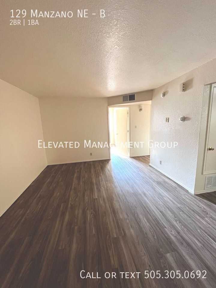 129 Manzano St Ne #B - Photo 4 of 6