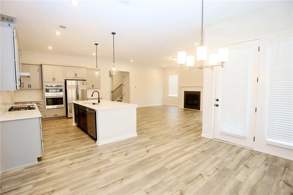 2225 Whistler Way Ne - Photo 4 of 28