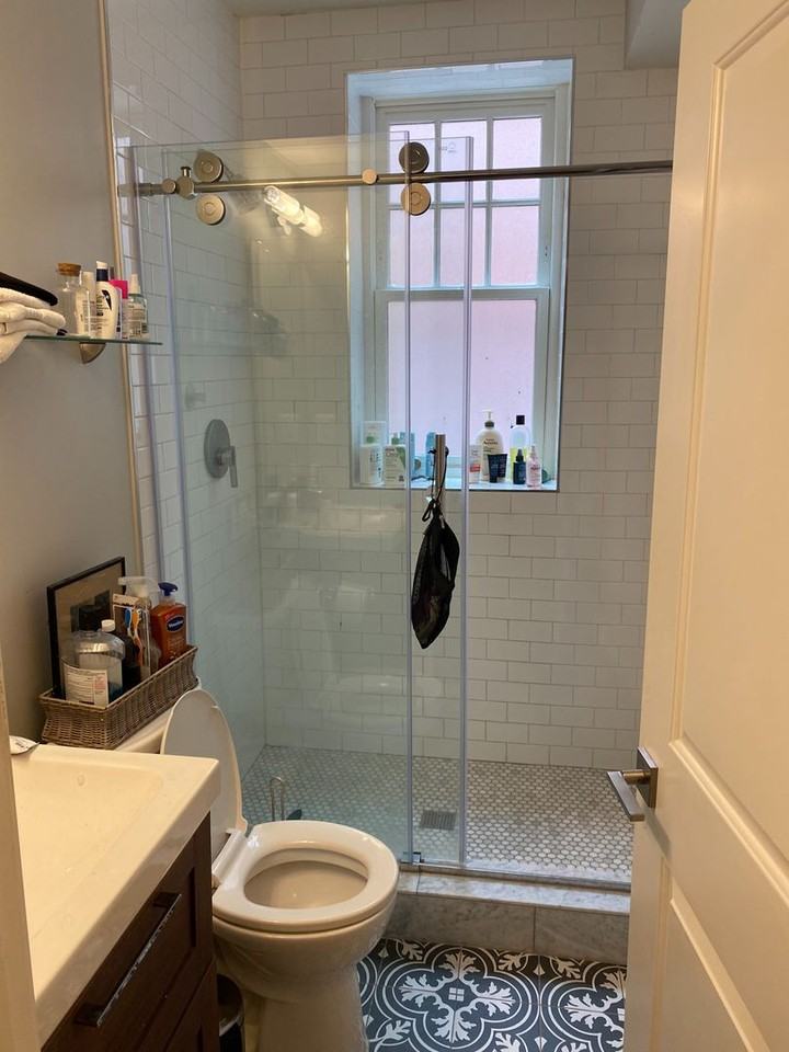 3115 Mt. Pleasant St NW - Photo 4 of 37
