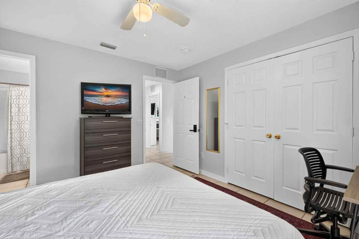 217 Ichabod Ave - Photo 4 of 17