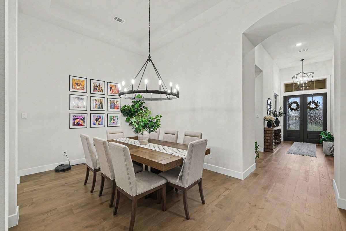 3332 Zenyatta Ct - Photo 7 of 35