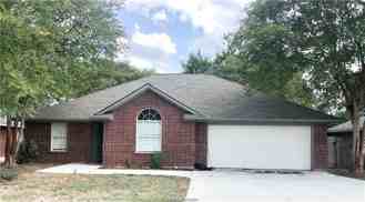 1304 Bayou Woods Dr - Photo 1 of 1