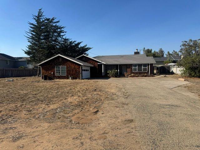 1260 Nipomo Ave - Photo 3 of 3