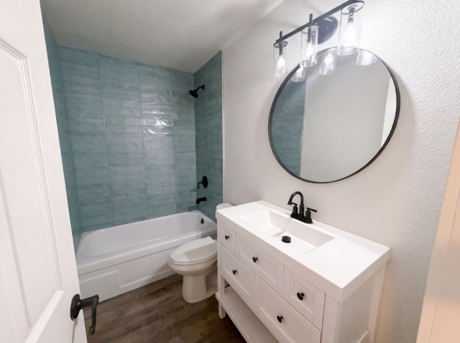 8099 Alma Mesa Way - Photo 3 of 18