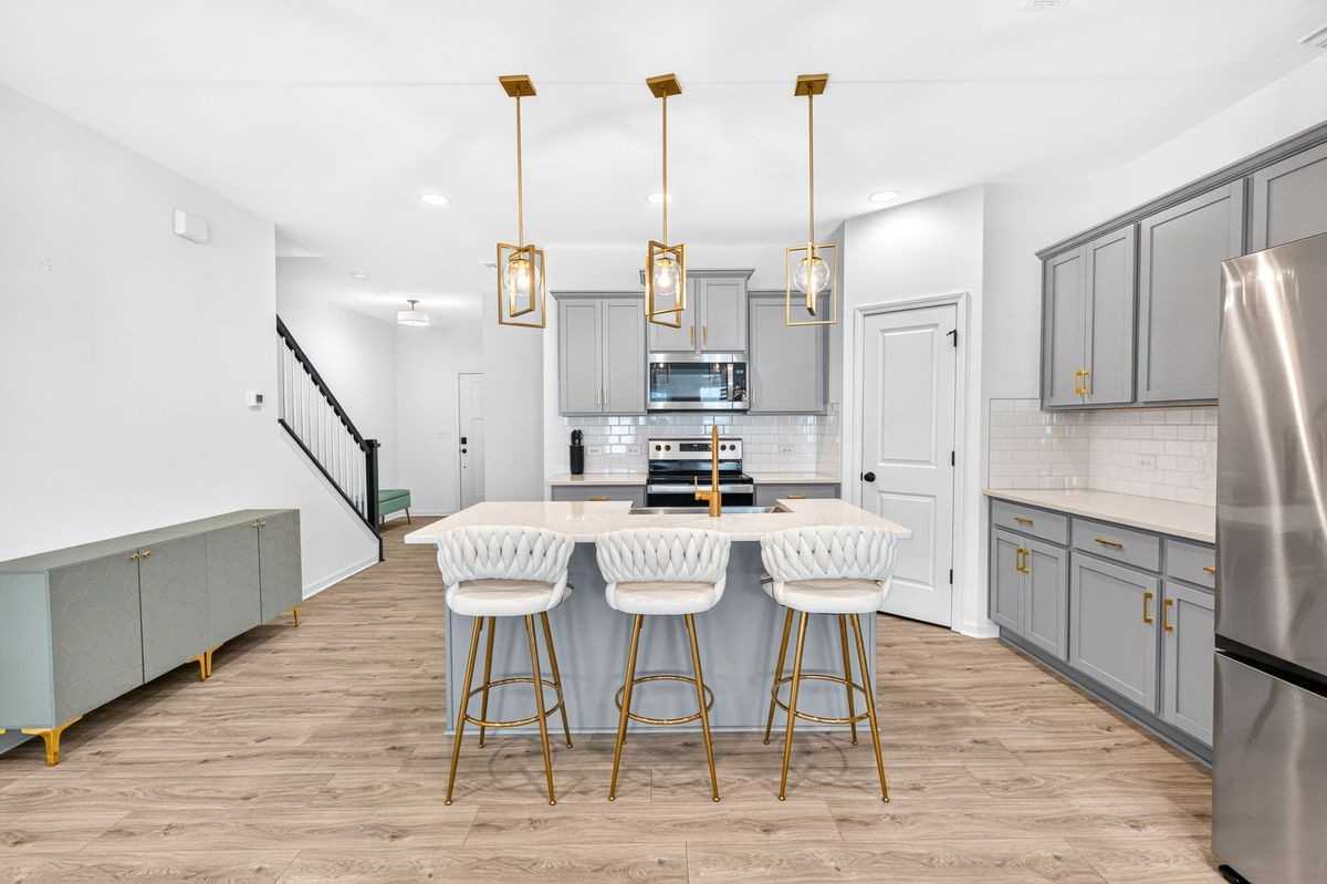 11012 Pagebrook Ln - Photo 6 of 20