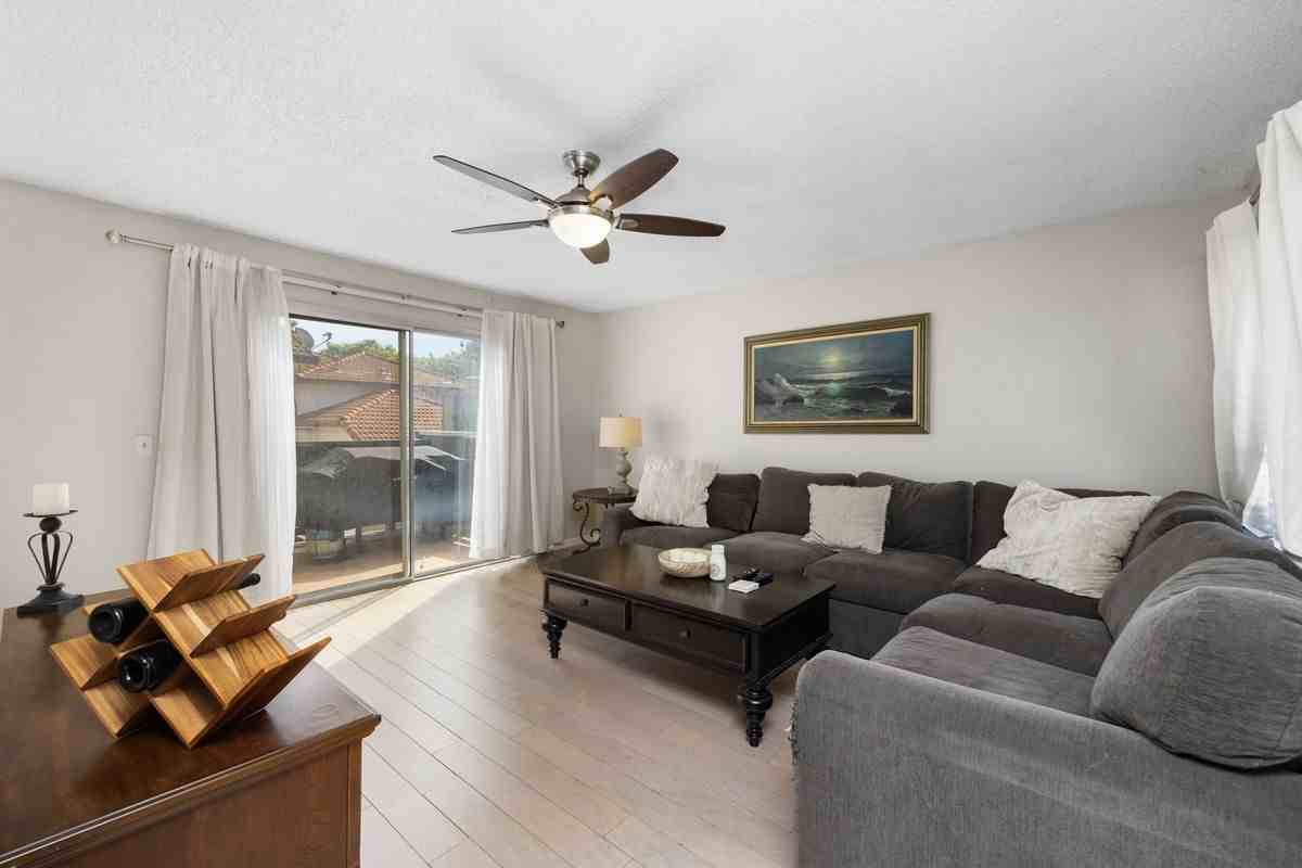 1336 Brentwood Cir ##C - Photo 2 of 16