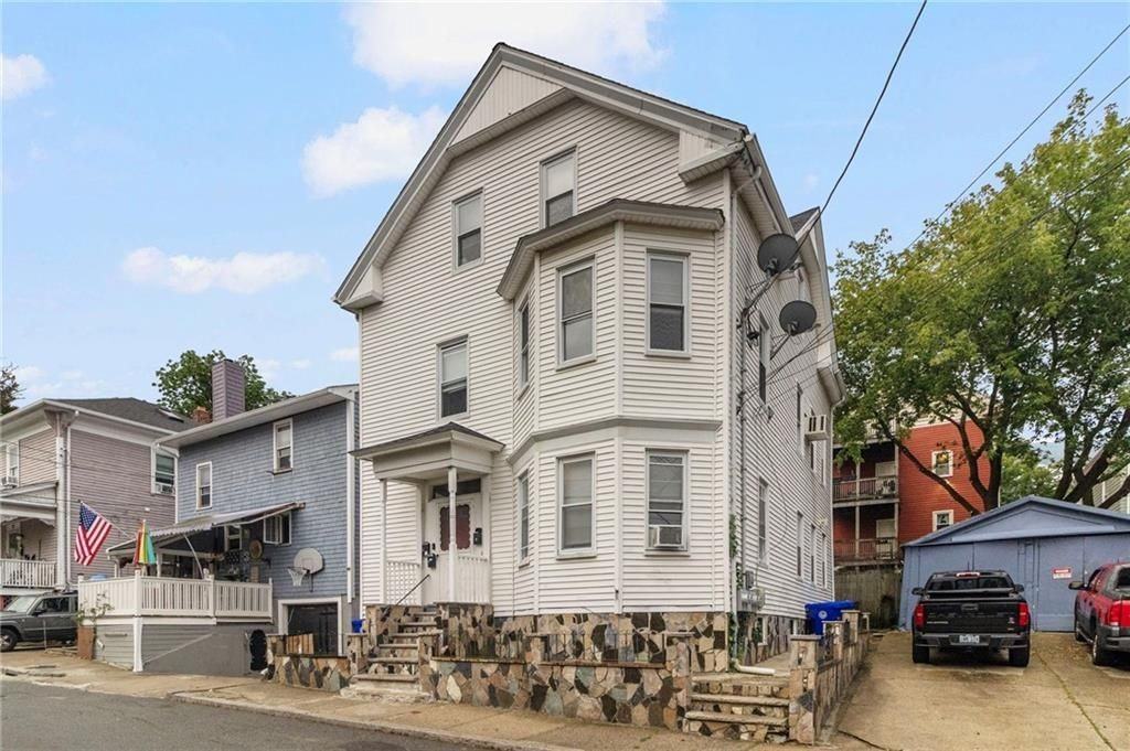 81 Lancaster St ##2 - Photo 3 of 22