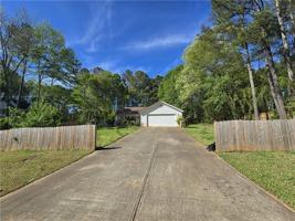 featured image of 245 Crofton Rdg