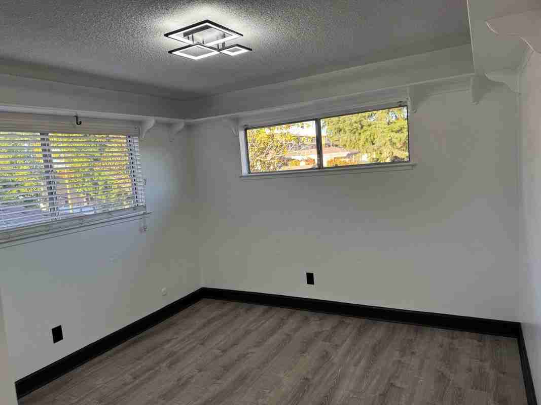 849 Opal Dr ##3 - Photo 7 of 9