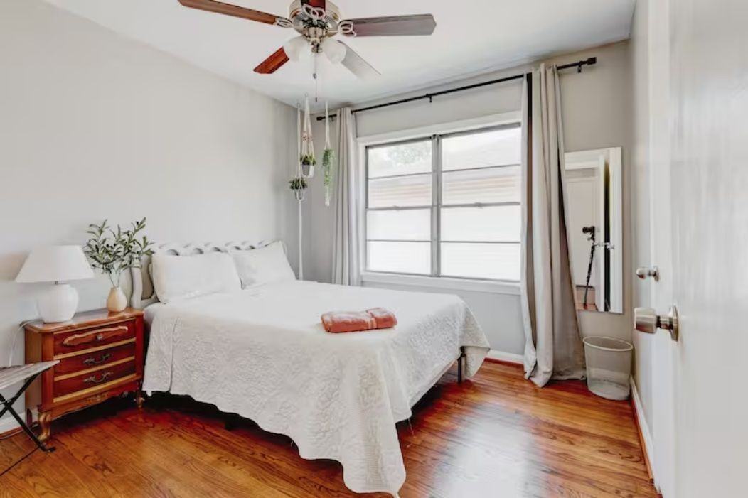 3606 Yosemite St - Photo 4 of 21