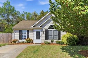 featured image of 11 Franklinwood Dr