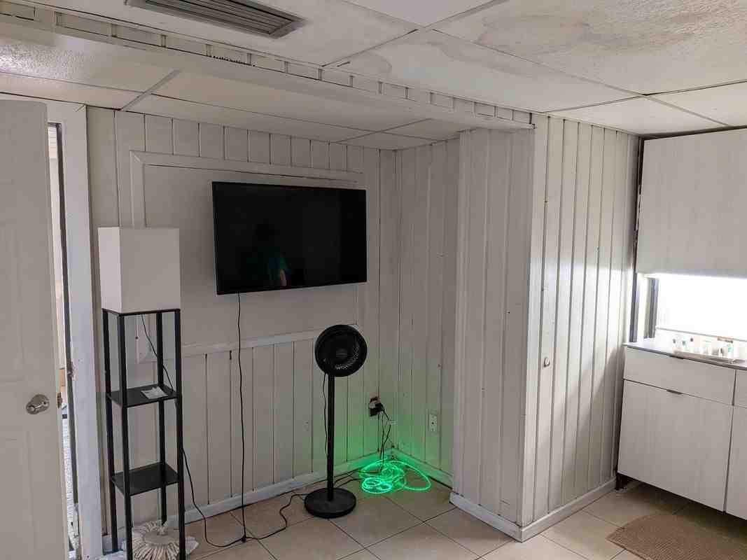 118 Orange Ave - Photo 3 of 7