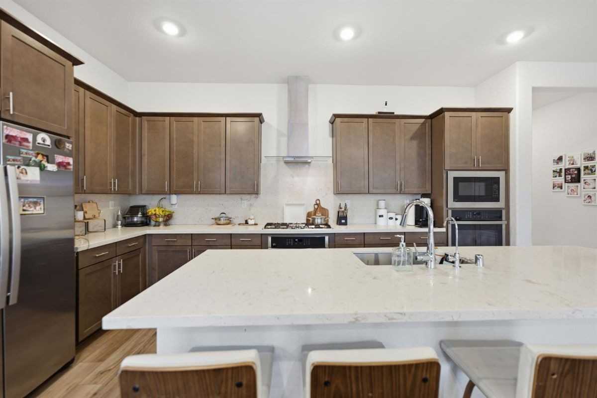 2013 Santos St - Photo 5 of 21
