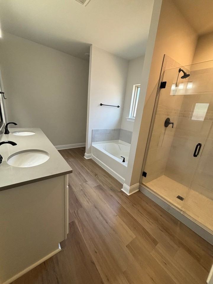 331 Hummingbird Ln - Photo 6 of 12