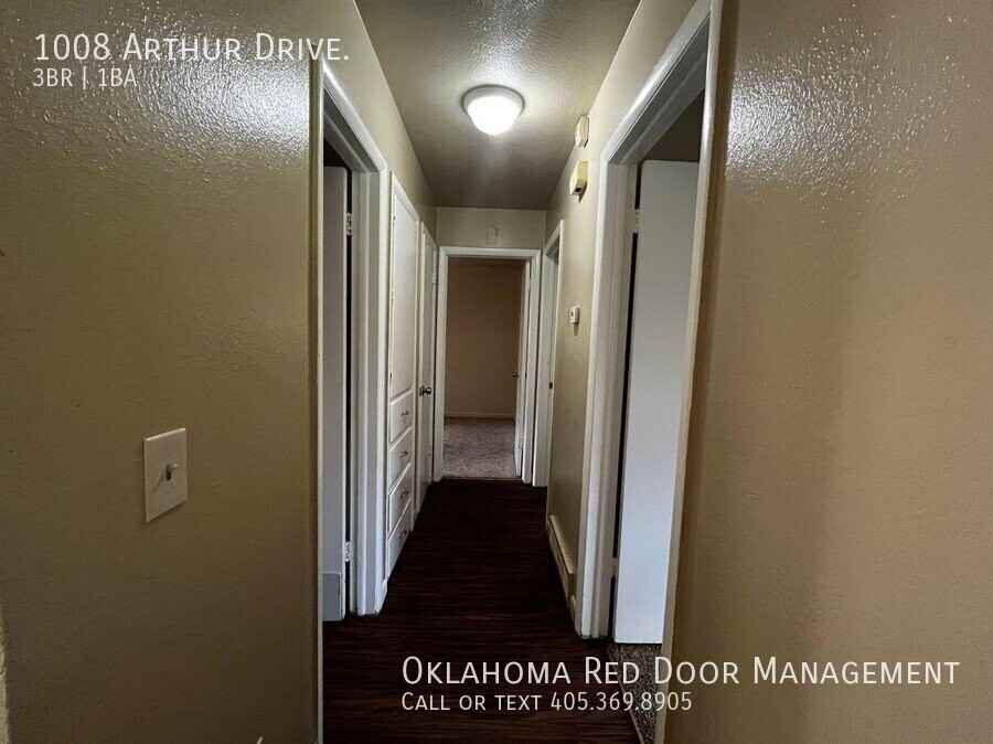 1008 Arthur Dr - Photo 5 of 28