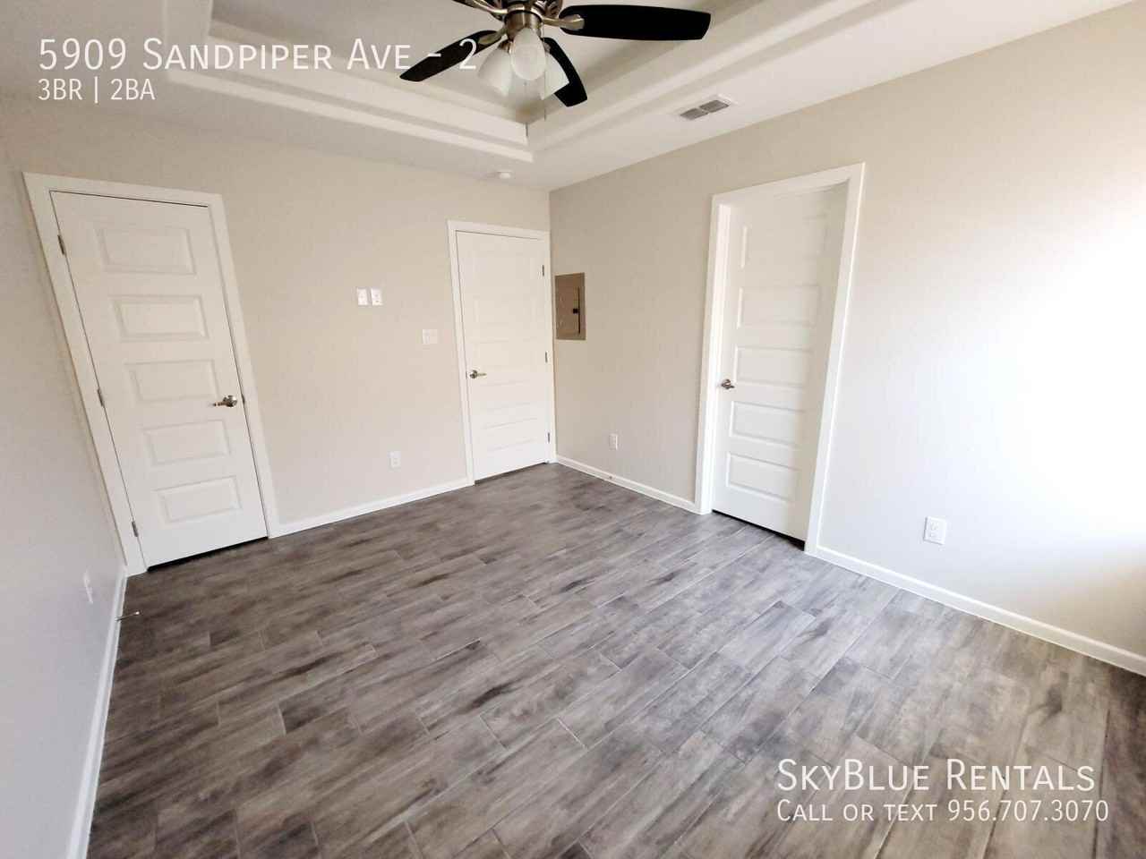 5909 Sandpiper Ave #2 - Photo 4 of 11