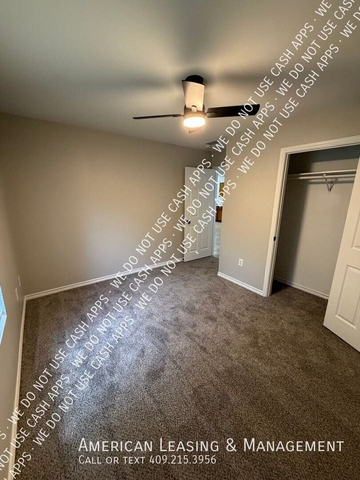 502 Glenwood - Photo 4 of 6