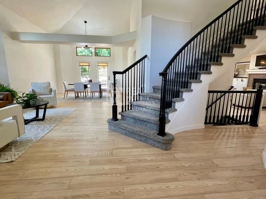 5785 S Bahama Cir E - Photo 2 of 37