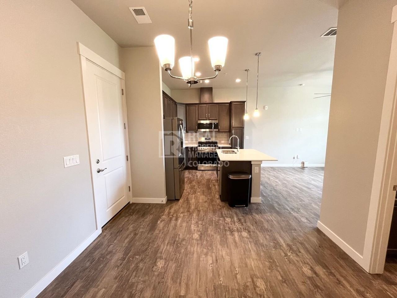 808 Schlagel St #3 - Photo 4 of 20