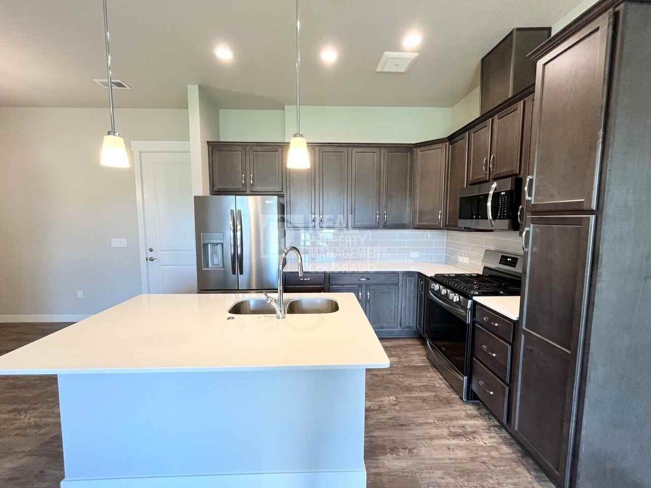 808 Schlagel St #3 - Photo 5 of 20